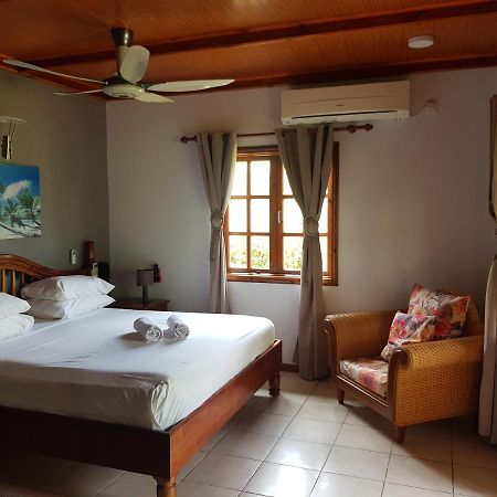 Villa Creole La Digue Exterior photo